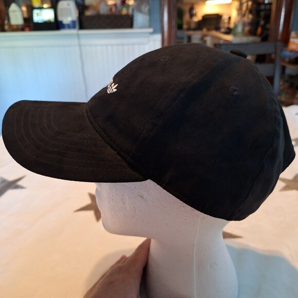 Adidas Micro Suede Mens Relaxed Strapback Black Cap White Trefoil Logo - Picture 2 of 8